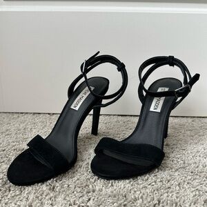 Steve Madden Elegant Black Heels